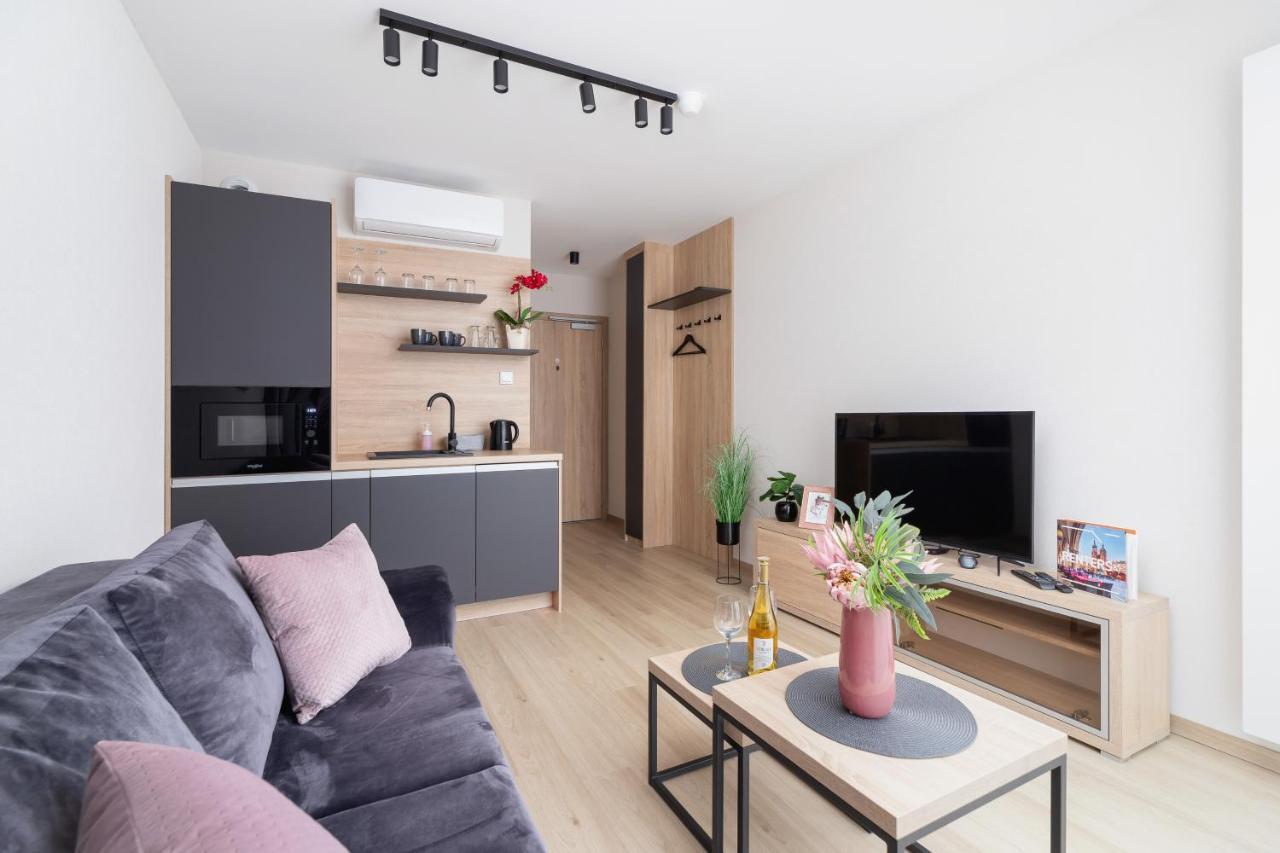 Modern Apartment Srodmiescie Krakow By Noclegi Renters Buitenkant foto